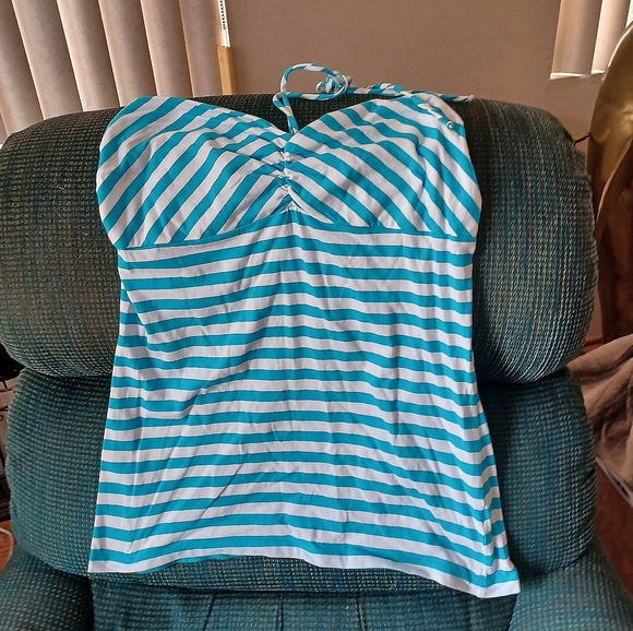 Arizona Jean Company Tops - Halter with tie strap